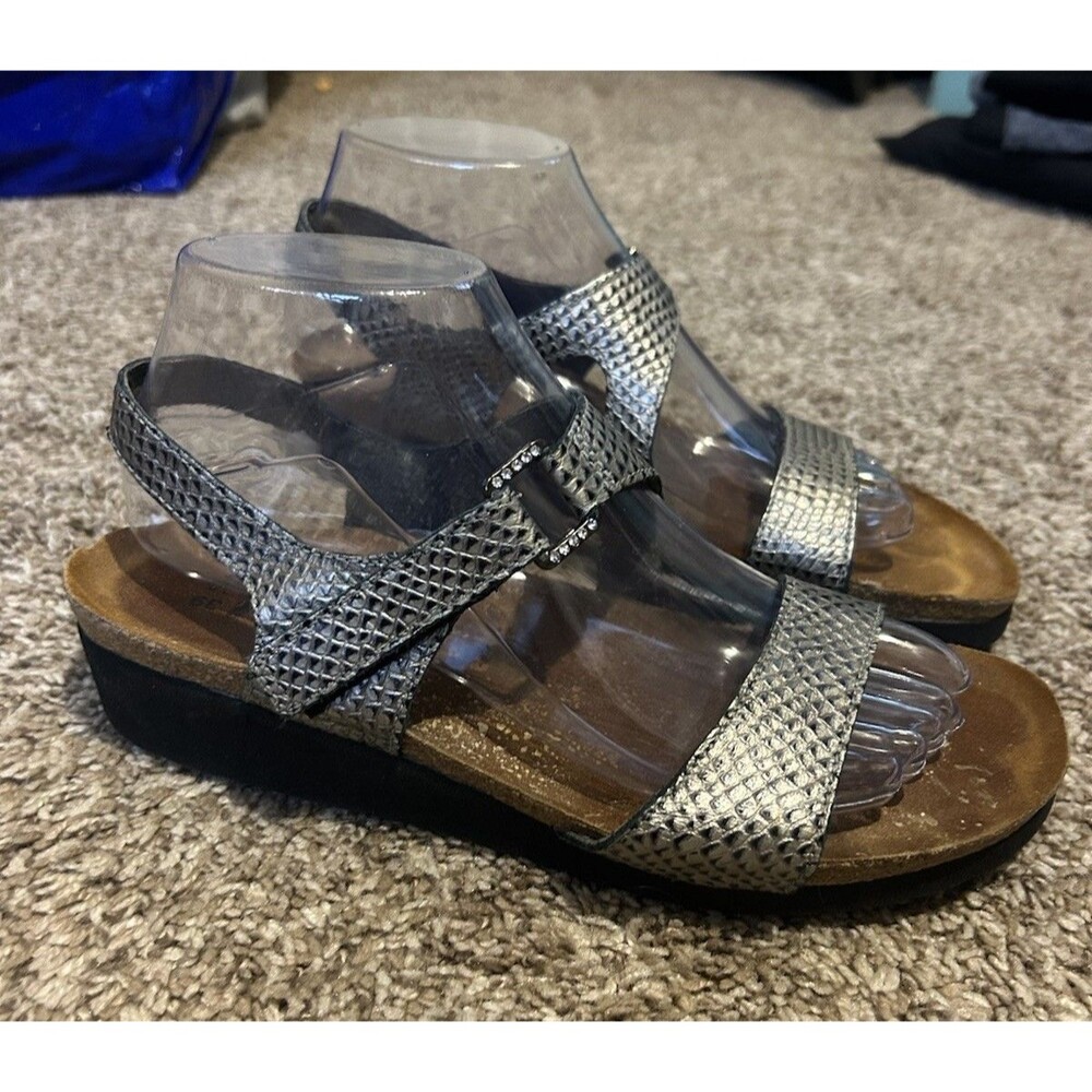 Naot Pamela Sandals Size 8 Strappy Wedges Silver Gray Snake Leather Womens Jewel